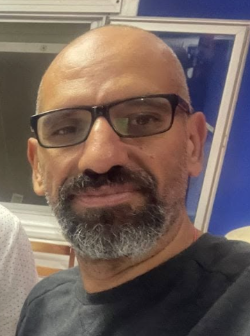 خالد عبد العزيز