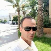 Nasser R Qdeah
