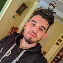 Aymen Bouzmit