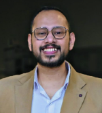 مصطفى جمال