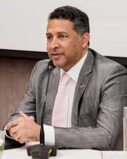 نادر كاظم