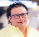 مصطفى خضر