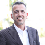 طارق عسراوي