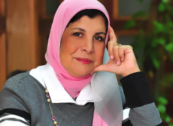 زينب عفيفي
