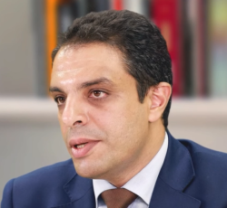 جمال أبو الحسن