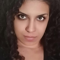 عزة أبو الأنوار