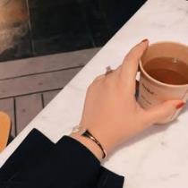 انوشه الحلوه
