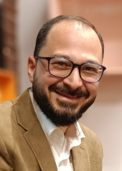 ولاء كمال