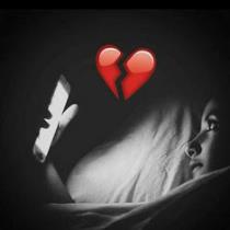 وحۧـيـೂۧـۧده ڪالـۧقـೂۧـۧـمـۧر