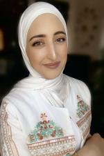 منى بشناق